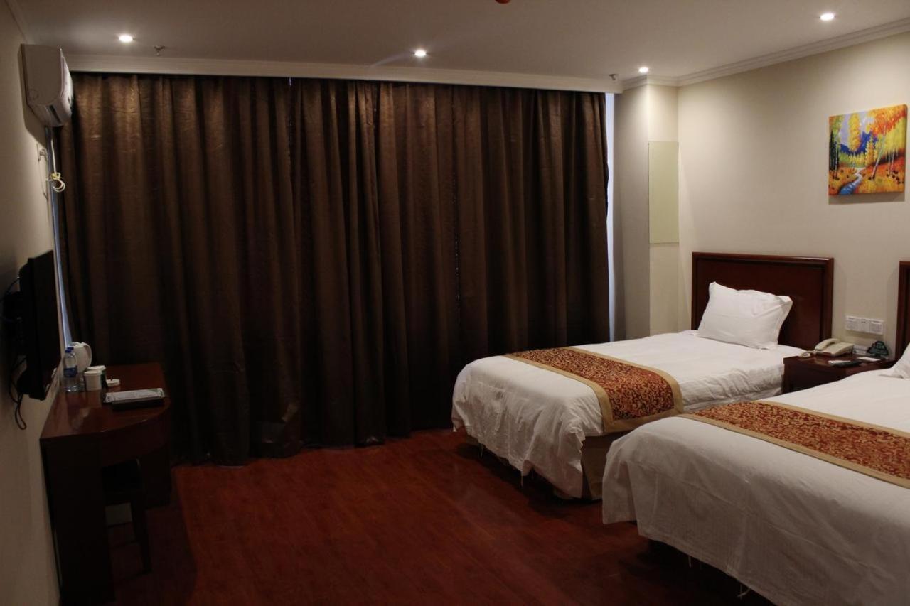 Greentree Inn Chuzhou City Government Zijin Commercial City Select Hotel Extérieur photo